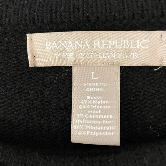 Banana Republic Black Buttoned Sweater with Faux Fur Cuffs - Picture 4 of 5
